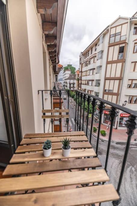 Apartamento De Diseno Junto Al Puerto De Castro Urdialesアパートメント エクステリア 写真