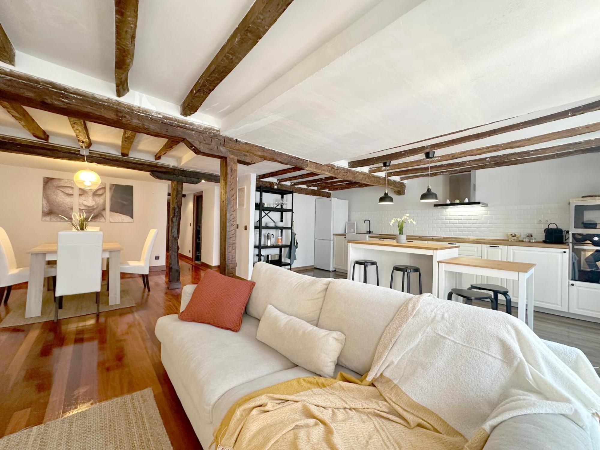 Apartamento De Diseno Junto Al Puerto De Castro Urdialesアパートメント エクステリア 写真